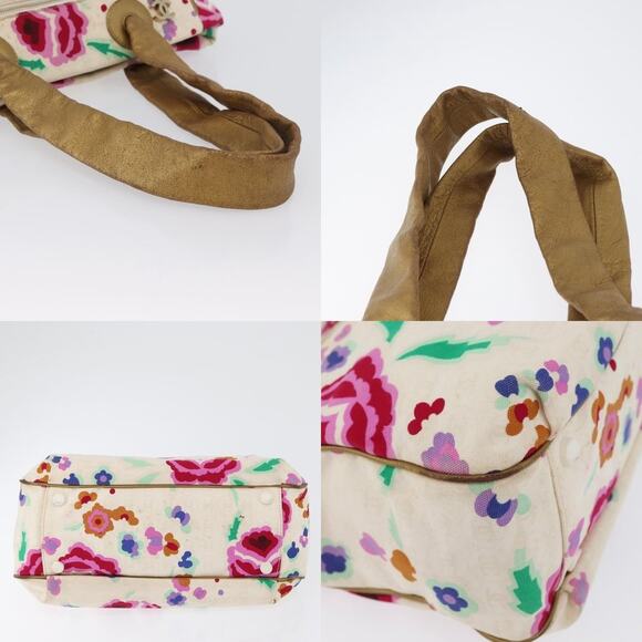 Chanel Classic Flap Handbag - Picture 4 of 7